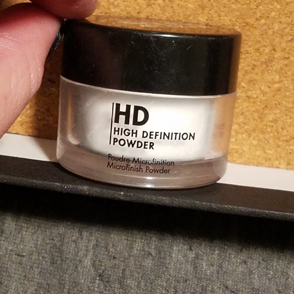 MAKE UP FOR EVER MINI HD SETTING POWDER - Picture 6 of 8
